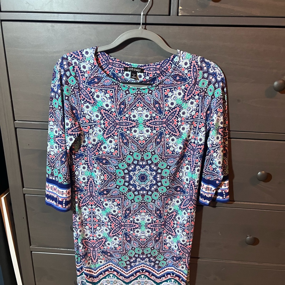 Roz & Ali Women's Blue and Pink Patterned Long Sleeve Dress